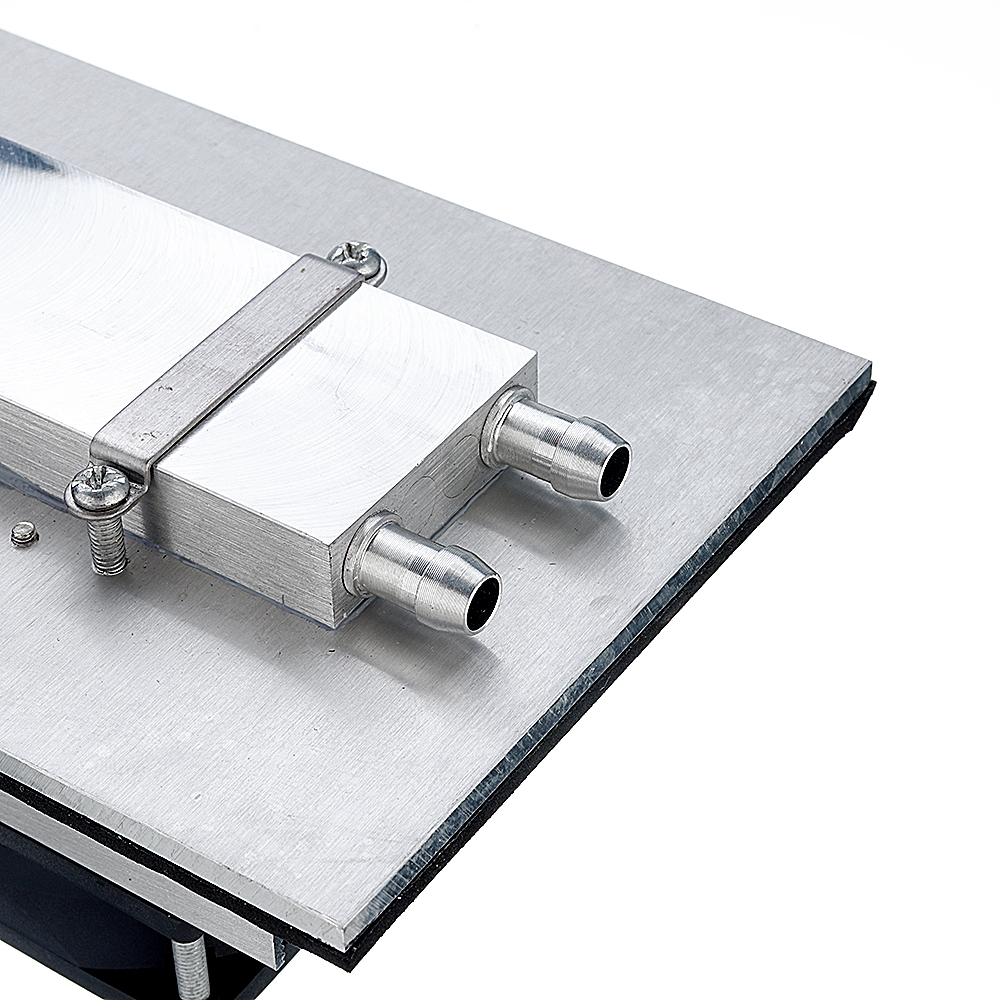 XD-2049-12V-240W-Electronic-Semiconductor-Refrigeration-Small-Air-Conditioner-Micro-Cooling-System-Space-Radiator-Refrigerator-1547108